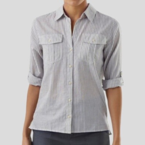 Patagonia size small white and gray striped button down blouse front pockets - Picture 1 of 9
